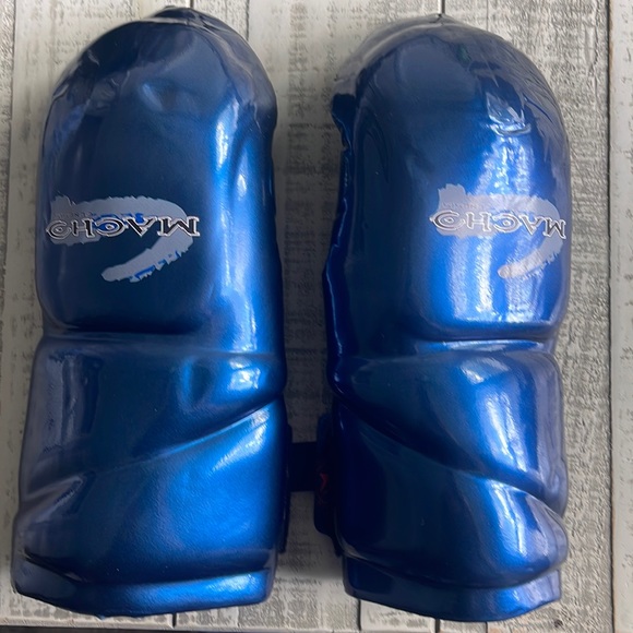 Macho martial arts genesis sparring gloves - Picture 1 of 2